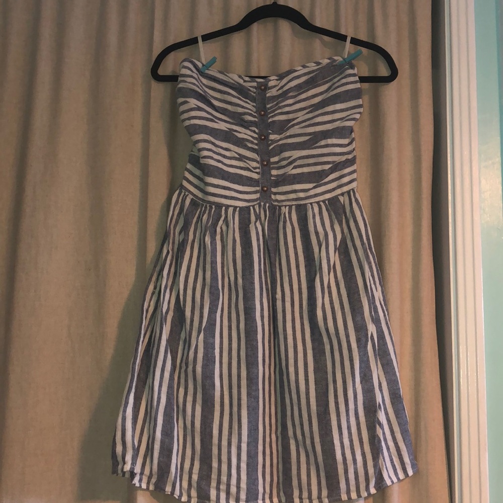 NWT, cute Gap strapless dress, size 10